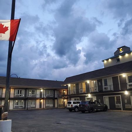 Niagara Falls Courtside Inn Exterior photo