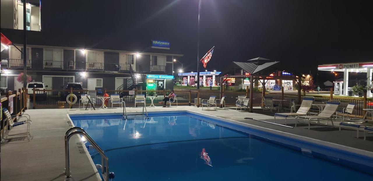 Niagara Falls Courtside Inn Exterior photo